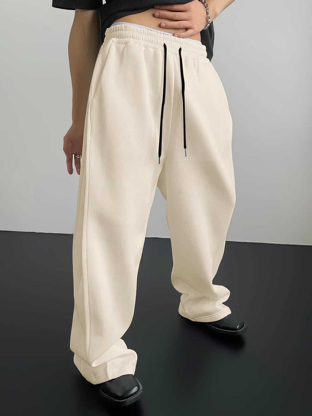 Wide-Leg Sweatpants