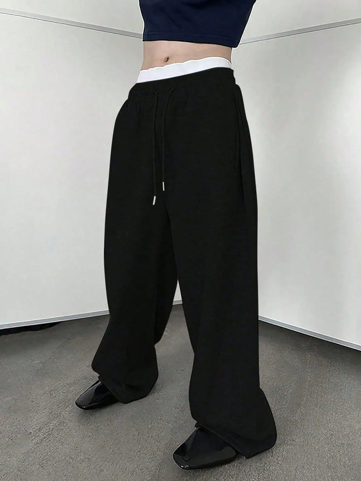 Wide-Leg Sweatpants