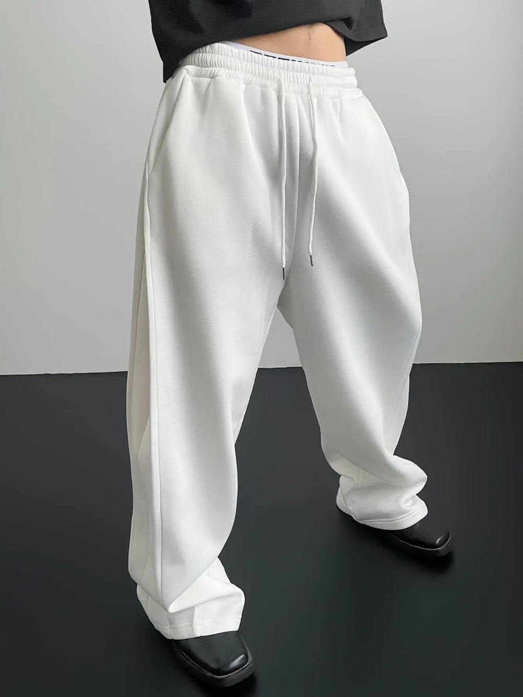 Wide-Leg Sweatpants