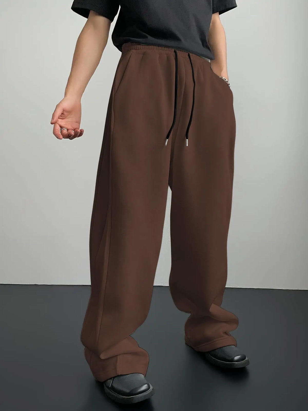 Wide-Leg Sweatpants